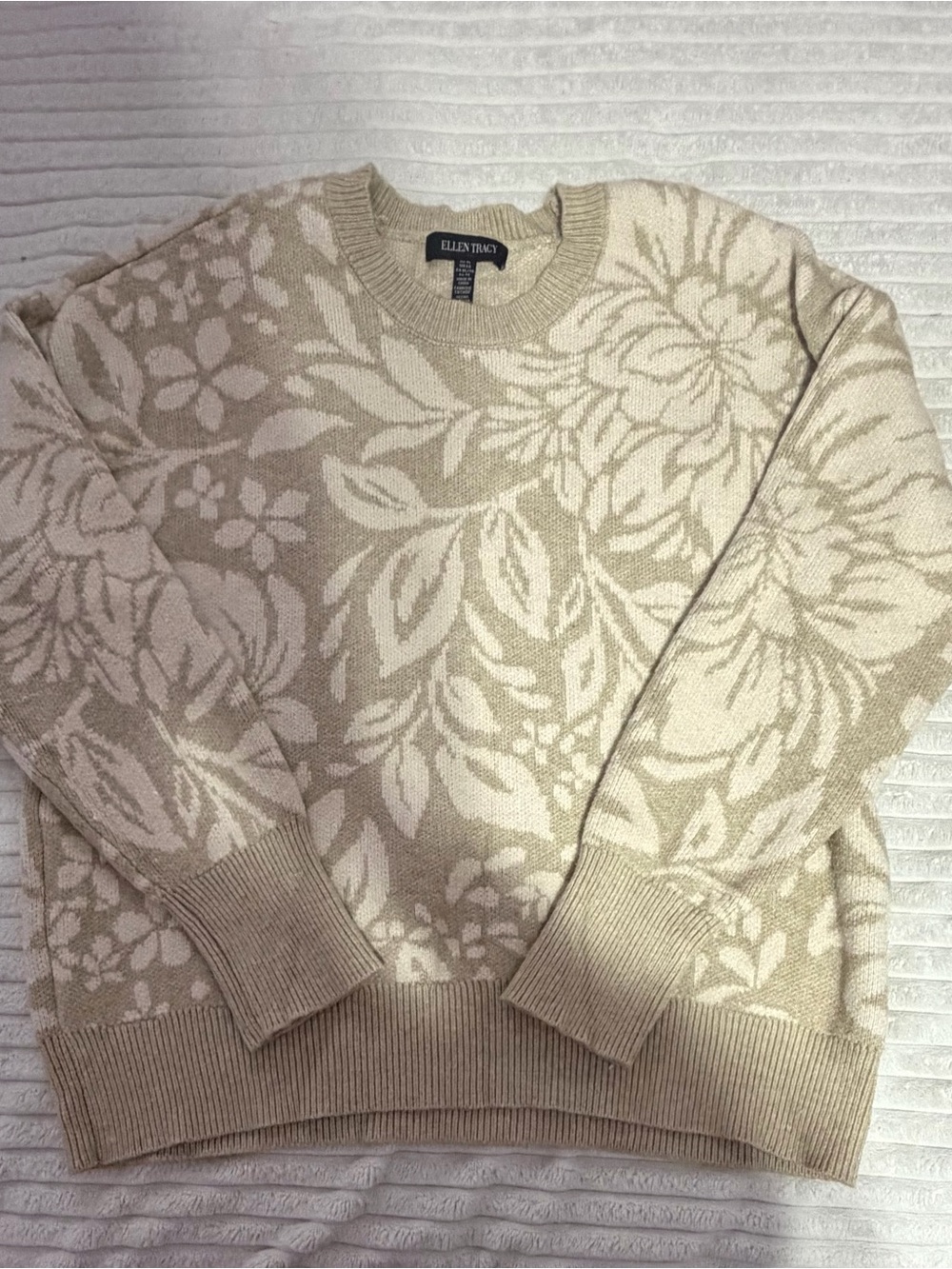 Ellen Tracy Beige and Cream Floral Crewneck Sweater